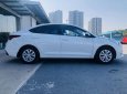 Cần bán gấp Hyundai Accent 1.4 MT đời 2018, màu trắng