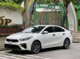 Cần bán xe Kia Cerato Luxury sản xuất 2019, màu trắng