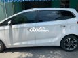 Cần bán xe Kia Rondo GAT đời 2019, màu trắng giá cạnh tranh