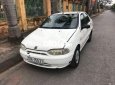 Cần bán xe Fiat Siena MT sản xuất 2001, màu trắng, xe nhập