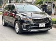Bán xe Kia Sedona 2.2 Luxury sản xuất 2021, màu đen