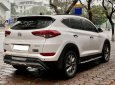 Cần bán Hyundai Tucson 2.0 năm 2018, màu trắng, giá 760tr