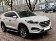 Cần bán Hyundai Tucson 2.0 năm 2018, màu trắng, giá 760tr