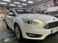 Cần bán gấp Ford Focus  1.5L Ecoboost Titanium năm sản xuất 2018, màu trắng chính chủ, giá 600tr
