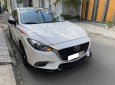 Bán Mazda 3 năm 2018, màu trắng, giá tốt
