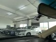 Xe Toyota Camry 2.0E đời 2018, chính hãng, giá 820tr