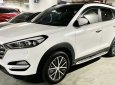 Bán xe Hyundai Tucson 2.0 2016 xăng đặc biệt trắng