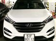 Bán xe Hyundai Tucson 2.0 2016 xăng đặc biệt trắng