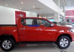 Cần bán xe Toyota Hilux 2.5E đời 2015, màu đỏ, nhập khẩu, số tự động giá 669 triệu tại Hà Nội