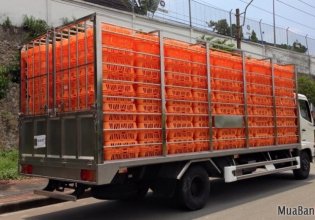 Bán xe tải Hino FC9JLSW chở vịt lồng 5 tấn 2016 giá 780 triệu  (~37,143 USD) giá 780 triệu tại Tp.HCM