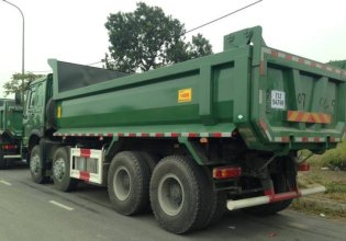 Xe tải Howo 4 chân tự đổ, thùng dài 6m 2016 giá 1 tỷ 200 tr tại Hà Nội