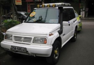 Cần bán gấp Suzuki Vitara 4x4MT đời 2005, màu trắng giá 245 triệu tại Thái Bình
