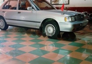 Bán Toyota Crown đời 1992, màu bạc, xe nhập số sàn, giá tốt giá 166 triệu tại Bắc Giang
