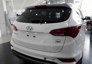 Cần bán xe Hyundai Santa Fe CKD đời 2017, màu trắng giá 1 tỷ 70 tr tại Hà Nội