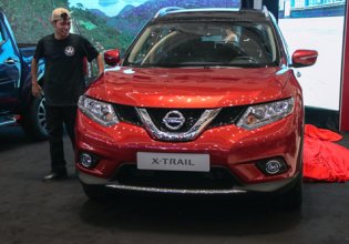 Bán Nissan X trail 2017, màu đỏ giá 1 tỷ 10 tr tại Thanh Hóa