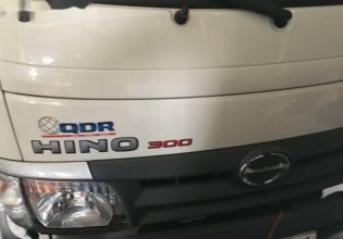 Cần bán lại xe Hino 300 Series sản xuất năm 2016, màu trắng, giá cạnh tranh giá 580 triệu tại Bình Dương