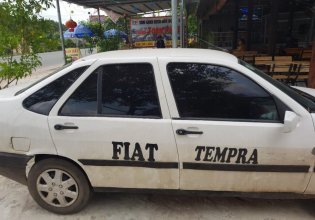 Bán nhanh xe Fiat Tempra đời 2001, màu trắng giá 35 triệu tại Bình Dương