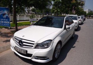 Cần bán Mercedes 250 sản xuất năm 2011, màu trắng, nhập khẩu giá 700 triệu tại Hà Nội