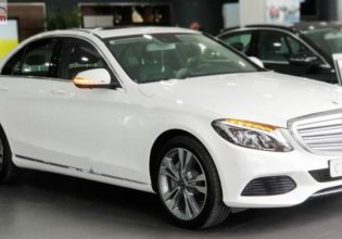 Cần bán xe Mercedes 250 sản xuất năm 2018, màu trắng giá 1 tỷ 729 tr tại Tp.HCM