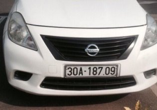 Bán ô tô Nissan Sunny MT năm 2014, màu trắng giá 245 triệu tại Hà Nội