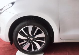 Cần bán xe Suzuki Swift GLX năm 2019, màu trắng, xe nhập, giá 549tr giá 549 triệu tại Lào Cai