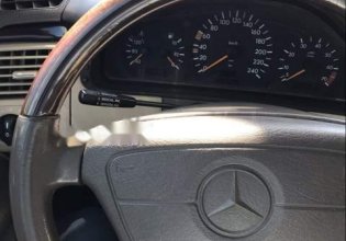 Cần bán lại xe Mercedes E320 năm 1996, giá cạnh tranh giá 100 triệu tại BR-Vũng Tàu