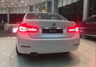 Bán BMW 3 Series 320i 2018, màu trắng, nhập khẩu nguyên chiếc giá 1 tỷ 619 tr tại Nghệ An