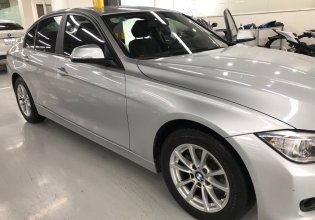 Cần bán xe BMW 3 Series 320i năm sản xuất 2012, màu bạc, nhập khẩu nguyên chiếc, giá 760tr giá 760 triệu tại Tp.HCM