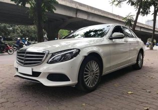 Bán xe cũ Mercedes C250 sản xuất 2017, màu trắng giá 1 tỷ 360 tr tại Khánh Hòa