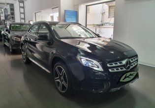 Bán xe Mercedes GLA250 2018, chạy lướt 4609 km giá cực rẻ giá 1 tỷ 799 tr tại Hà Nội