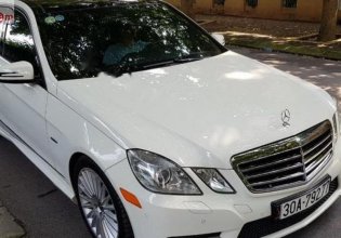 Bán Mercedes E300 AMG sản xuất 2012, màu trắng giá 1 tỷ 105 tr tại Hà Nội