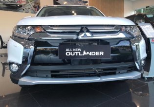 Cần bán Mitsubishi Outlander 2.4 CVT Premium năm 2018, màu trắng, giá tốt giá 937 triệu tại Nghệ An