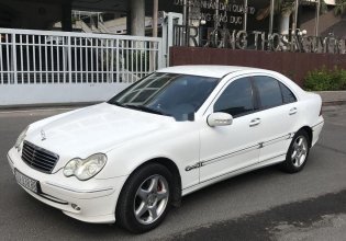 Bán ô tô Mercedes C class đời 2004, màu trắng giá 266 triệu tại Tp.HCM