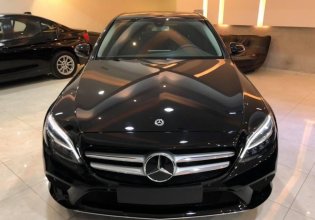 Ngoại thất bắt mắt - Nội thất sang trọng: Mercedes-Benz C180 đời 2020, màu đen, giá tốt giá 1 tỷ 399 tr tại Khánh Hòa