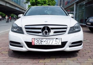 Cần bán gấp Mercedes C200 năm 2013, màu trắng giá 636 triệu tại Hà Nội