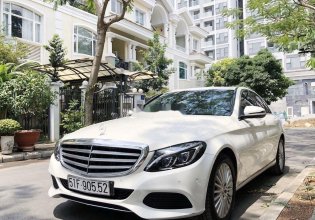 Cần bán Mercedes C250 năm sản xuất 2016, màu trắng, xe gia đình giá 1 tỷ 199 tr tại Tp.HCM