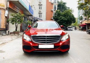 Cần bán gấp Mercedes C250 năm sản xuất 2017, màu đỏ giá 1 tỷ 310 tr tại Hà Nội