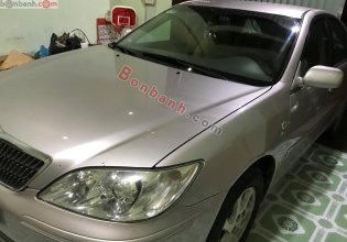 Cần bán xe Toyota Camry 2.4G đời 2002, màu xám còn mới, giá 256tr giá 256 triệu tại Hà Giang