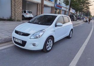 Cần bán gấp Hyundai i20 AT sản xuất năm 2010, màu trắng, nhập khẩu nguyên chiếc còn mới giá 268 triệu tại Hà Nội