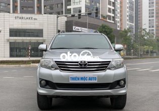 Cần bán lại xe Toyota Fortuner V 4X2 AT 2013, màu bạc giá 525 triệu tại Hà Nội