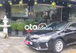 Cần bán gấp Toyota Camry 2.0 năm 2019, màu đen giá cạnh tranh giá 870 triệu tại Đà Nẵng