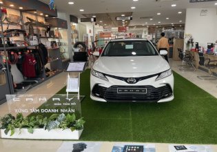 Bán Toyota Camry đời 2022, màu trắng, nhập khẩu giá 1 tỷ 167 tr tại Tp.HCM