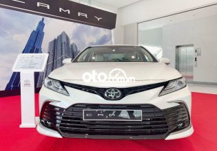 Bán Toyota Camry 2.0Q sản xuất năm 2021, nhập khẩu nguyên chiếc giá 1 tỷ 167 tr tại Tp.HCM