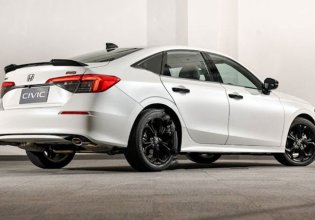 Cần bán Honda Civic RS năm sản xuất 2022, màu trắng, giá 929tr giá 929 triệu tại Đồng Tháp