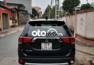Bán Mitsubishi Outlander 2.0 sản xuất năm 2017, màu đen còn mới giá 625 triệu tại Thanh Hóa