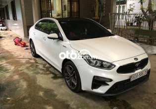 Bán ô tô Kia Cerato AT sản xuất năm 2019, màu trắng xe gia đình giá 560 triệu tại Đồng Nai