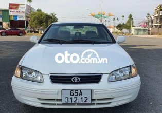 Cần bán xe Toyota Camry GLi sản xuất năm 2001, màu trắng   giá 180 triệu tại Cần Thơ