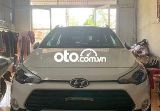 Cần bán gấp Hyundai i20 Active 1.4AT sản xuất 2016, màu trắng, nhập khẩu nguyên chiếc xe gia đình giá 445 triệu tại Đắk Lắk