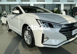 Cần bán xe Hyundai Elantra GLS 2.0AT sản xuất năm 2022, giá 580tr giá 580 triệu tại Bến Tre