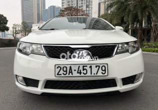 Cần bán Kia Cerato 1.6AT sản xuất năm 2011, màu trắng giá 370 triệu tại Hà Nội